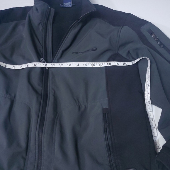 Free Country Black and Gray Outer Jacket - Picture 13 of 16